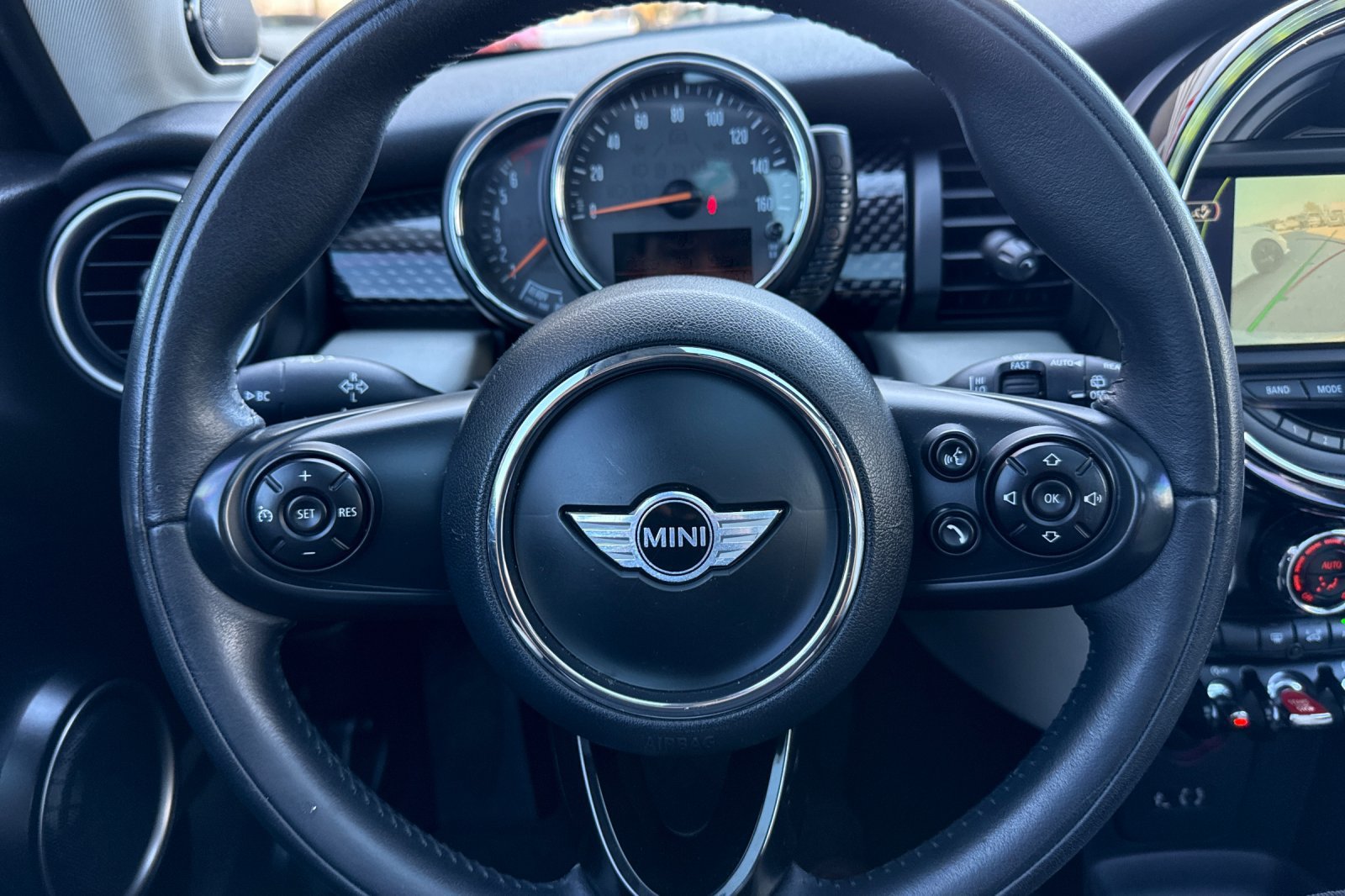 Used 2015 MINI Cooper S FWD image 28