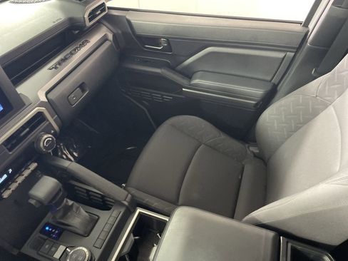 Used 2025 Toyota Tacoma SR5 image 20