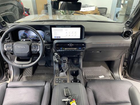Used 2026 Toyota Land Cruiser w/ Premium Package AWD/4WD image 20