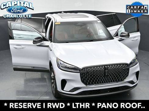 Used 2025 Lincoln Aviator Reserve w/ Illumination Package RWD image 35