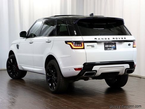 Used 2021 Land Rover Range Rover Sport HST image 9