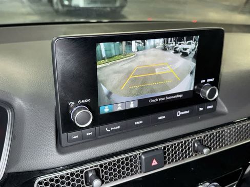 Used 2024 Honda Civic Sport image 18