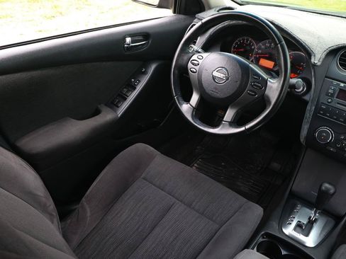 Used 2011 Nissan Altima 2.5 S w/ Special Edition Pkg FWD image 20