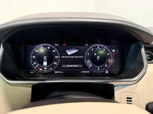 Used 2020 Land Rover Range Rover HSE image 18