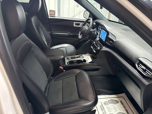 Used 2023 Ford Explorer ST-Line w/ Class IV Trailer Tow Package image 28