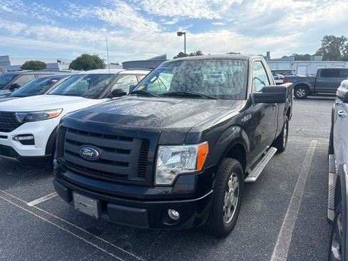 Used 2010 Ford F150 STX RWD image 3