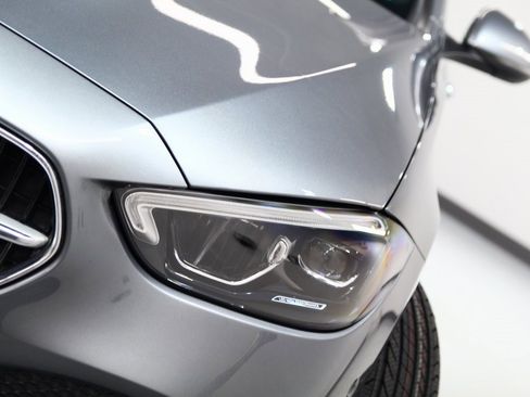 Used 2025 Mercedes-Benz C 300 4MATIC Sedan image 7