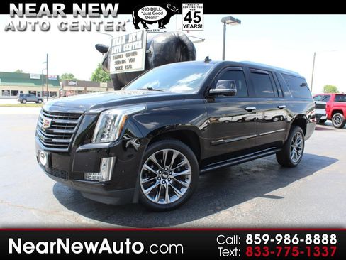 Used 2019 Cadillac Escalade ESV Platinum w/ Escalade Sport Edition AWD/4WD image 1