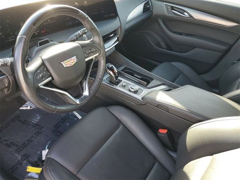 Used 2025 Cadillac CT5 Premium Luxury image 21