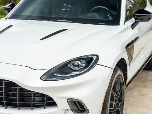 Used 2021 Aston Martin DBX image 59
