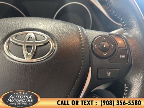 Used 2017 Toyota Corolla iM image 23