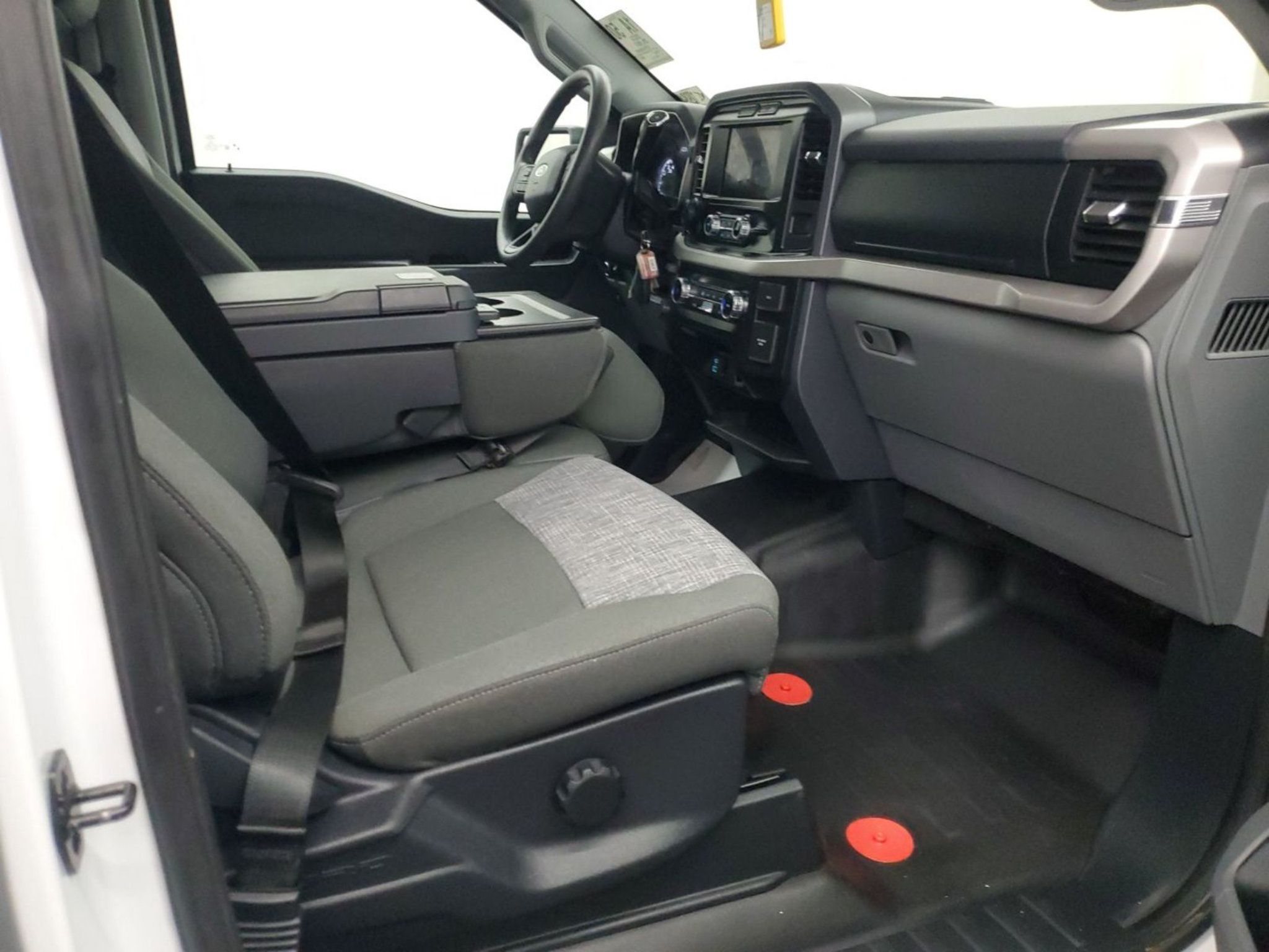 Used 2023 Ford F150 XLT w/ Max Trailer Tow Package AWD/4WD image 7