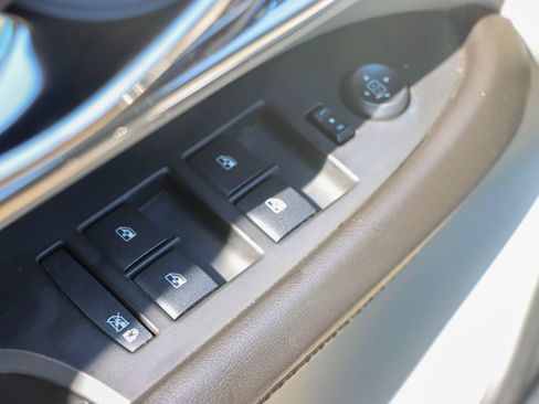 Used 2013 Cadillac ATS Performance w/ Cold Weather Package RWD image 14