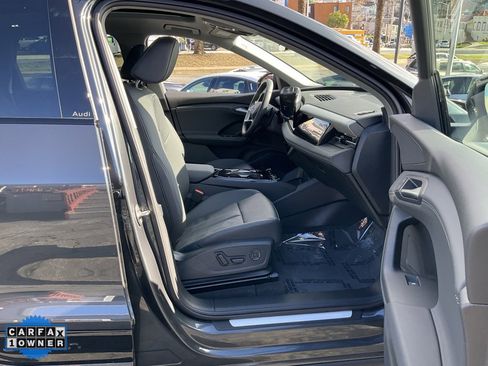 Used 2025 Audi Q6 e-tron Premium w/ Convenience Package image 58
