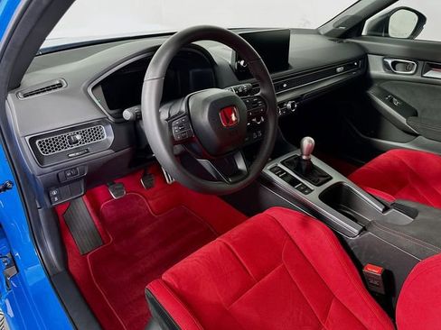 Used 2025 Honda Civic Type R image 10