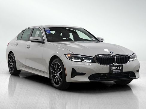Used 2020 BMW 330i xDrive Sedan w/ Premium Package image 7