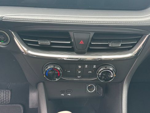New 2026 Buick Encore GX Preferred FWD image 23