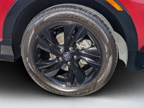 Used 2024 Buick Encore GX Sport Touring image 9