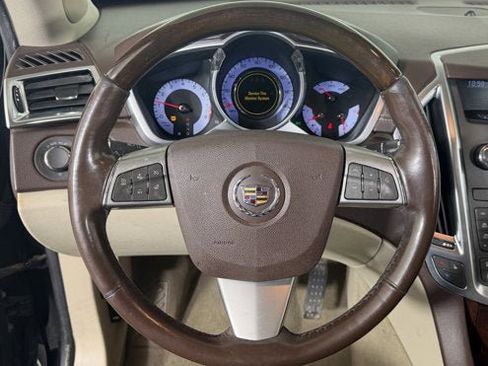 Used 2012 Cadillac SRX Luxury image 10