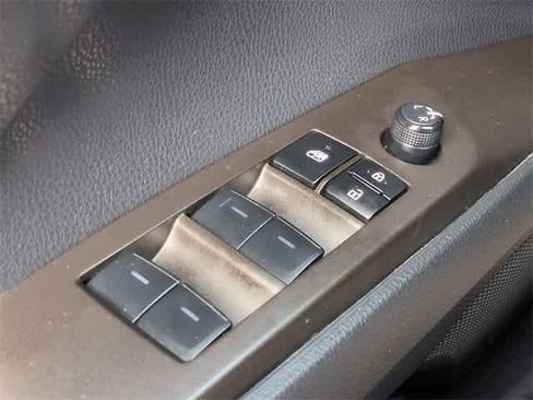 Used 2024 Toyota Camry SE image 38