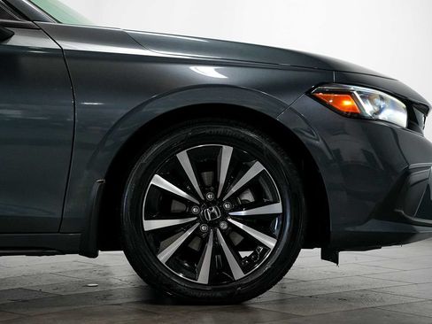 Used 2022 Honda Civic EX-L image 9