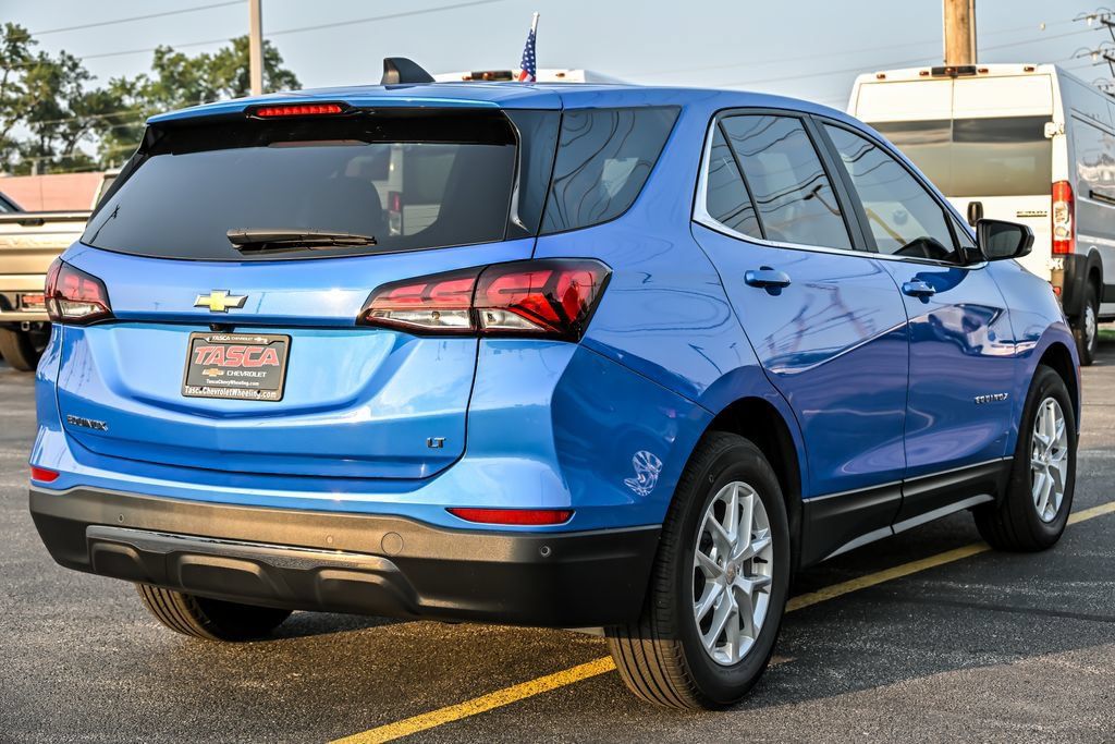Certified 2024 Chevrolet Equinox LT FWD image 10