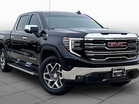 Used 2026 GMC Sierra 1500 SLT AWD/4WD image 3