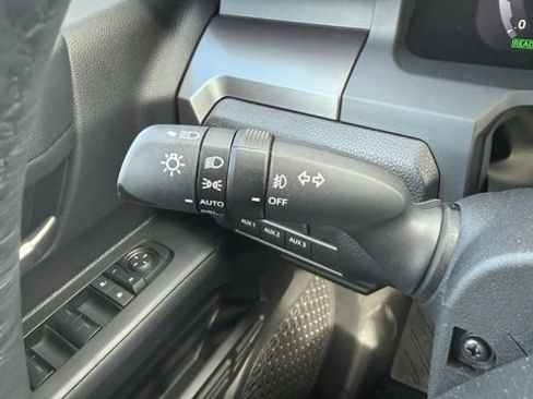 Used 2025 Toyota Tacoma TRD Off-Road w/ TRD Off Road Upgrade Package image 20