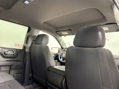 Used 2022 Chevrolet Silverado 1500 Custom AWD/4WD image 19