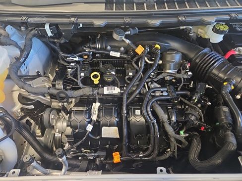 Used 2024 Ford Edge Titanium image 21