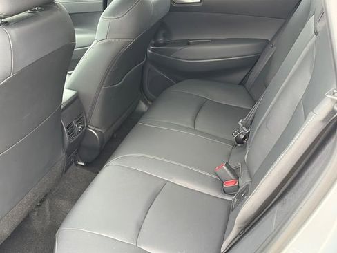 Used 2026 Toyota Corolla Cross XLE image 12