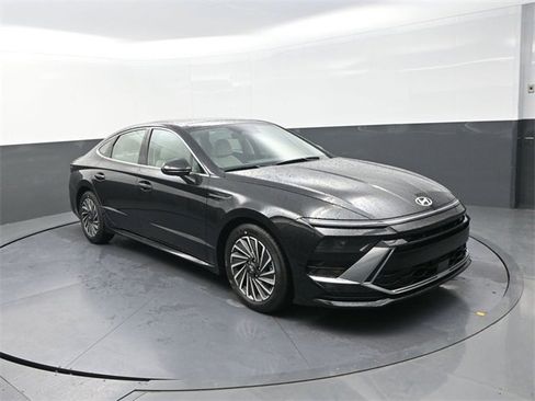 New 2026 Hyundai Sonata SEL image 2
