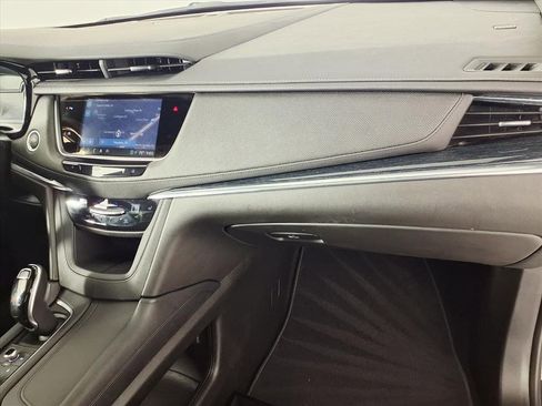 Certified 2025 Cadillac XT5 Premium Luxury image 22