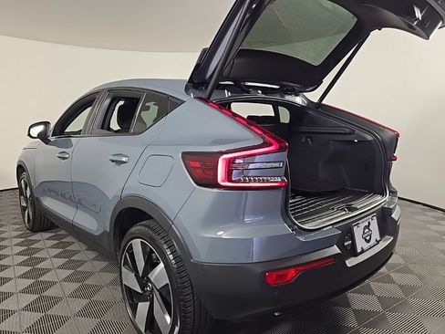 Certified 2023 Volvo C40 P8 Recharge Ultimate w/ Protection Package Premier AWD/4WD image 14