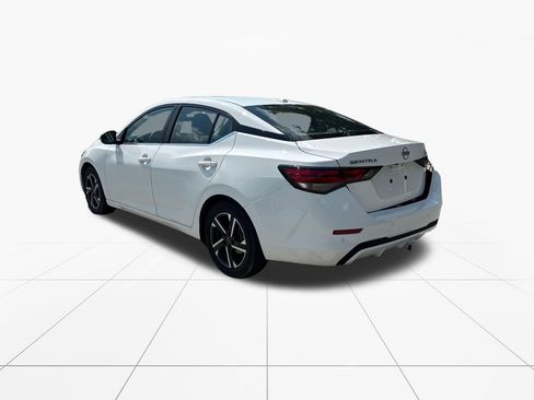 Used 2024 Nissan Sentra SV FWD image 6