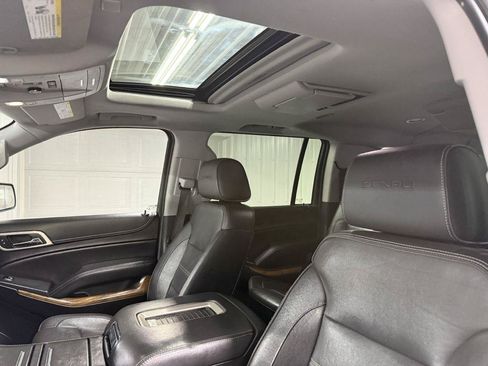 Used 2020 GMC Yukon XL Denali w/ Open Road Package AWD/4WD image 14