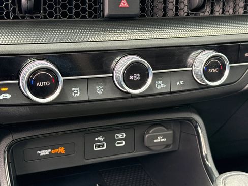 Certified 2025 Honda CR-V Sport-L image 17