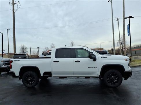 New 2026 Chevrolet Silverado 2500 LT w/ Trail Boss Package image 2