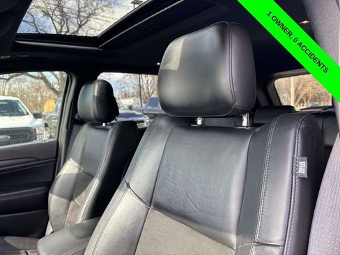 Used 2022 Jeep Grand Cherokee Laredo X image 6