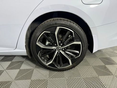 Used 2025 Nissan Altima 2.5 SR AWD/4WD image 41