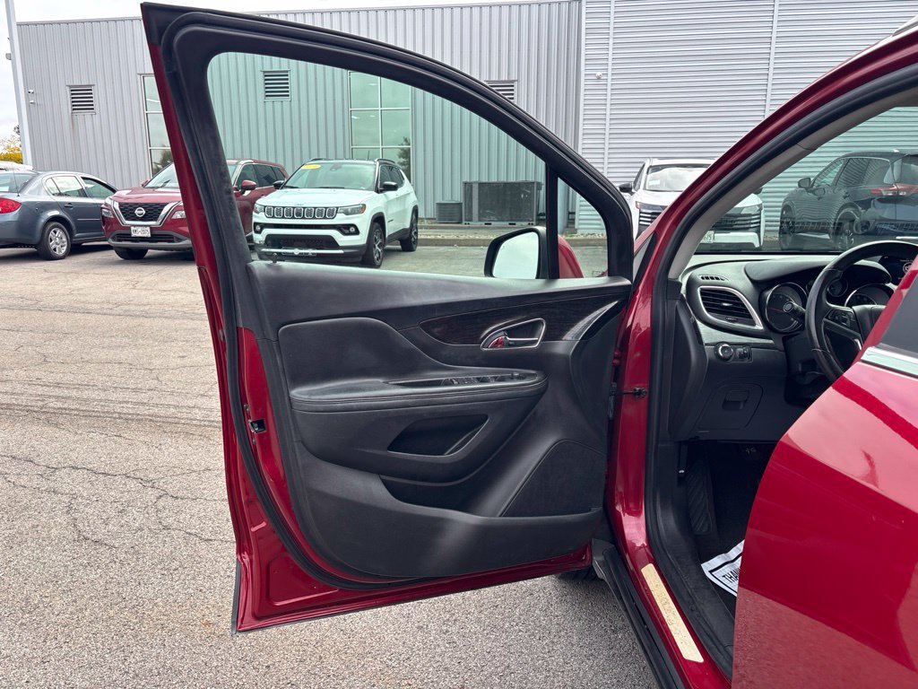 Used 2016 Buick Encore Sport Touring AWD/4WD image 16