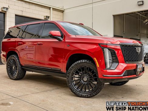 Used 2025 Cadillac Escalade Sport Platinum AWD/4WD image 1