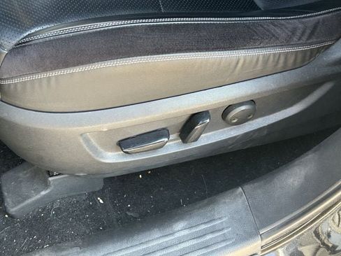 Used 2019 INFINITI QX50 Essential w/ Sensory Package FWD image 23