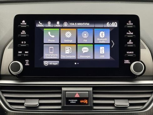 Used 2020 Honda Accord Sport image 13