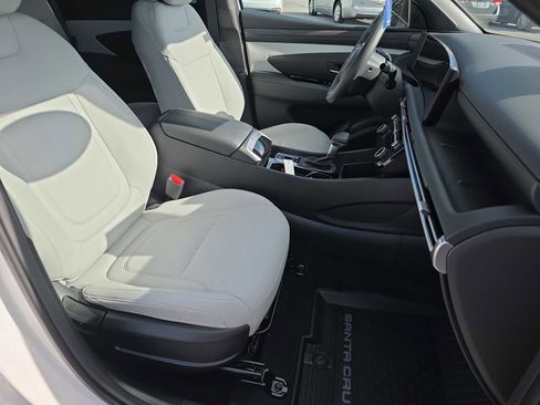 Used 2025 Hyundai Santa Cruz SEL image 31