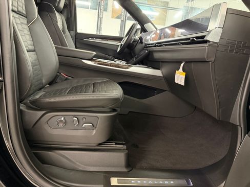 New 2026 Cadillac Escalade Platinum Sport AWD/4WD image 50