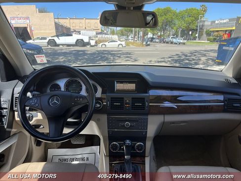 Used 2010 Mercedes-Benz GLK 350 4MATIC image 31
