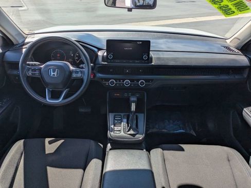 Used 2024 Honda CR-V EX image 15