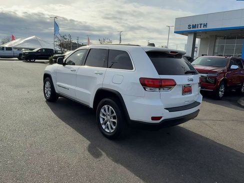 Used 2022 Jeep Grand Cherokee Laredo X image 5