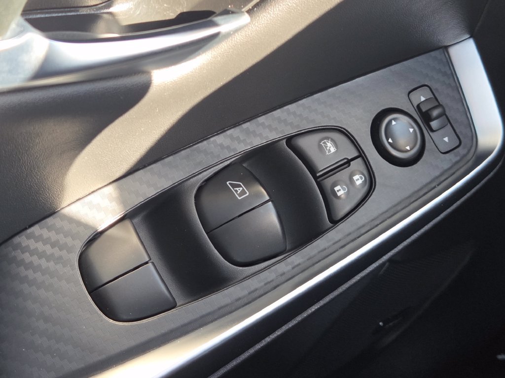 Certified 2025 Nissan Sentra SR w/ SR Premium Package FWD image 11